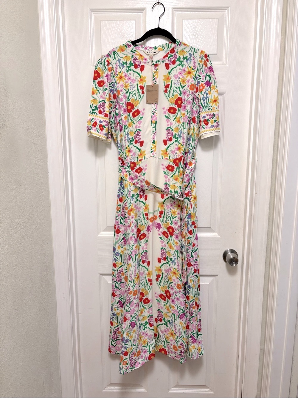 Boden Floral Midi Dress in Cream with Multicolor Print - Picture 9 of 14